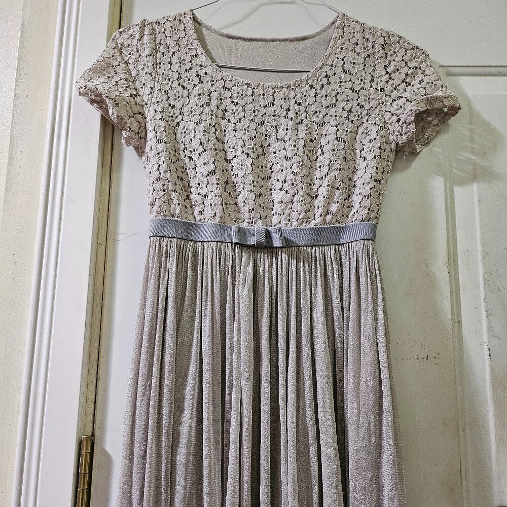 Gray lace cute dress